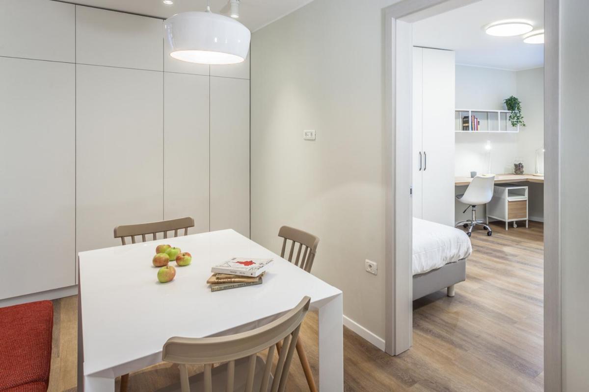 Apartment Evita In The Old Center Of Sunny Koper Buitenkant foto